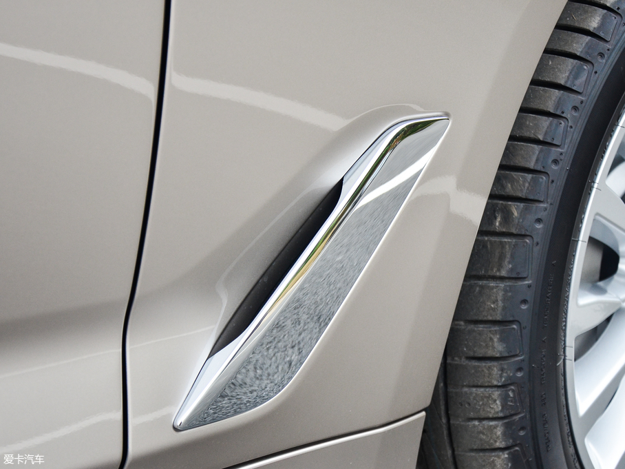 2018R5ϵ 530Li I Ab