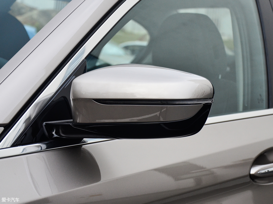 2018R5ϵ 530Li I(lng) Ab