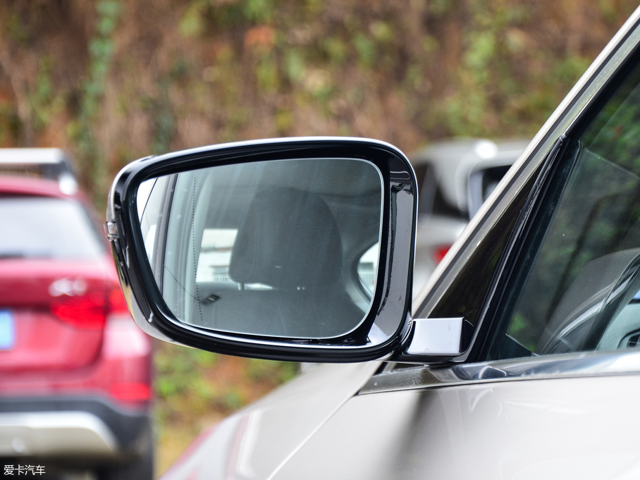 2018R5ϵ 530Li I Ab