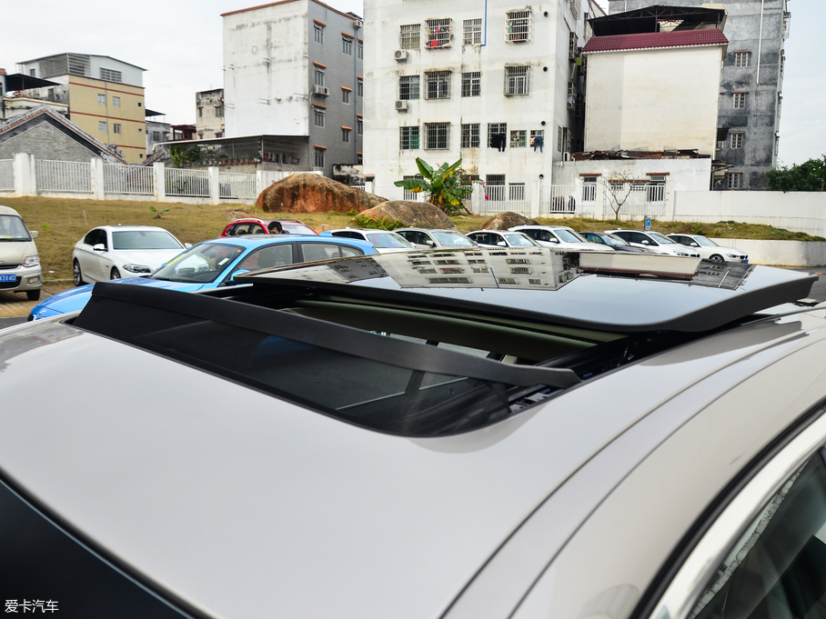 2018R5ϵ 530Li I Ab