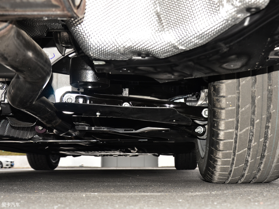 2018R5ϵ 530Li I Ab