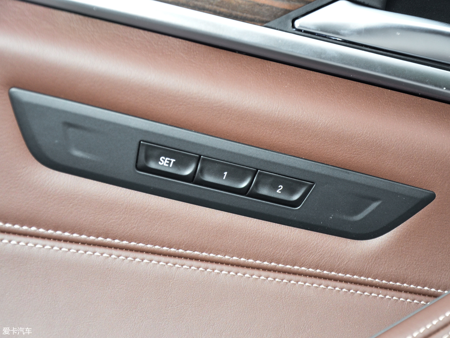 2018R5ϵ 530Li I Ab