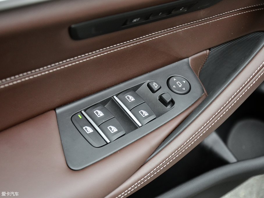 2018R5ϵ 530Li I Ab