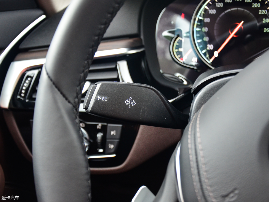 2018R5ϵ 530Li I(lng) Ab