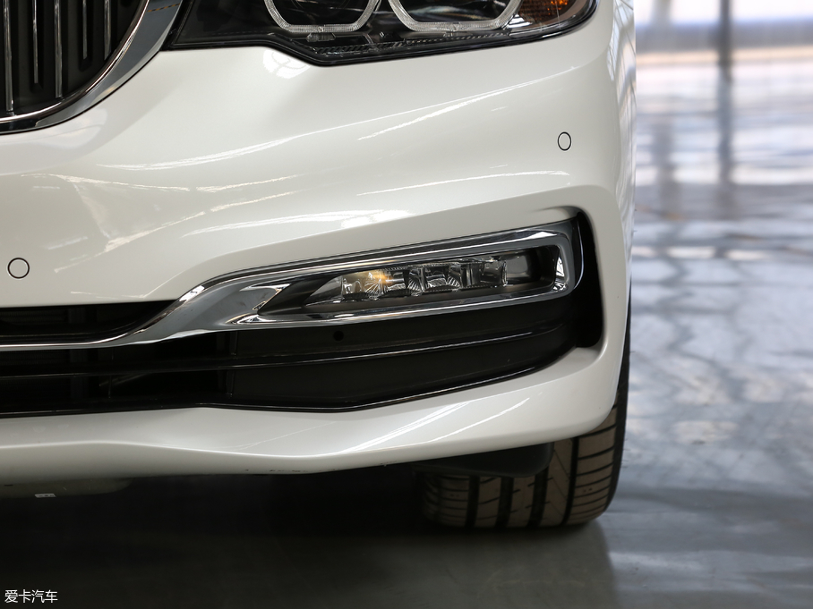 2018��R5ϵ �Ŀ� 530Li ������ ���A���b