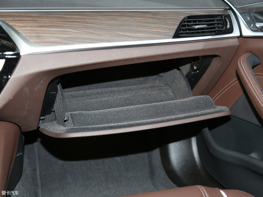 2018R5ϵ Ŀ 530Li  Ab