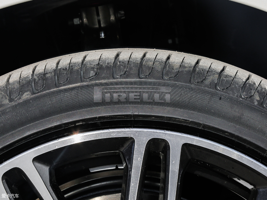 2018R5ϵ Ŀ 530Li xDrive M\b