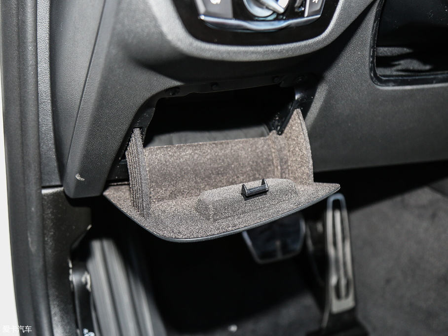 2018R5ϵ Ŀ 530Li xDrive M\b