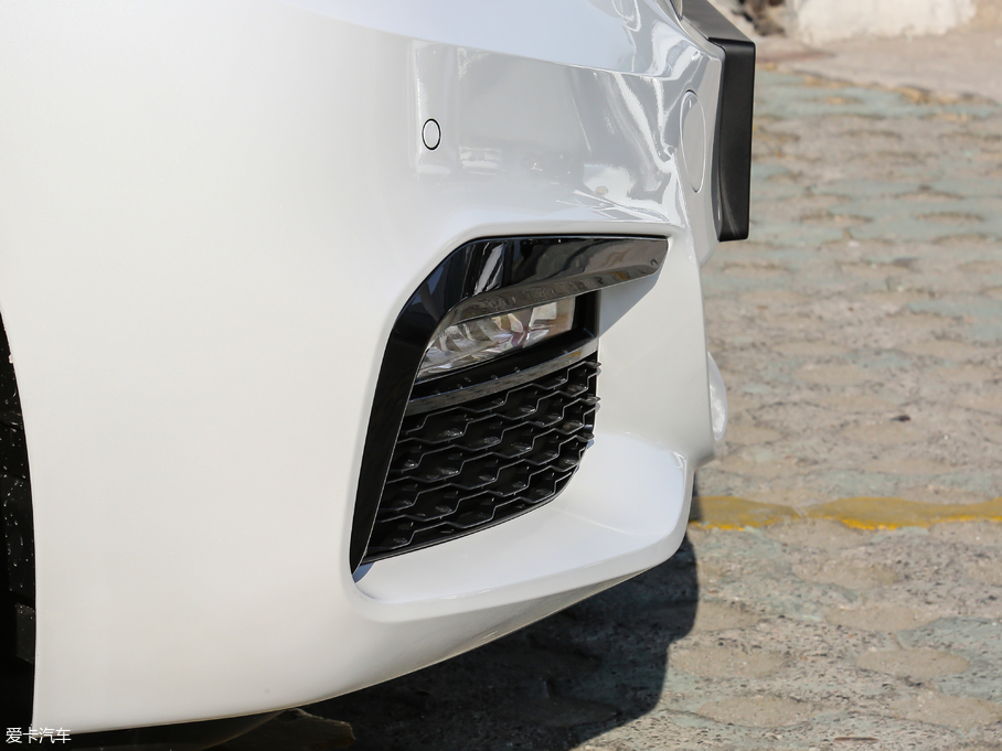 2018R5ϵ Ŀ 530Li I M\b