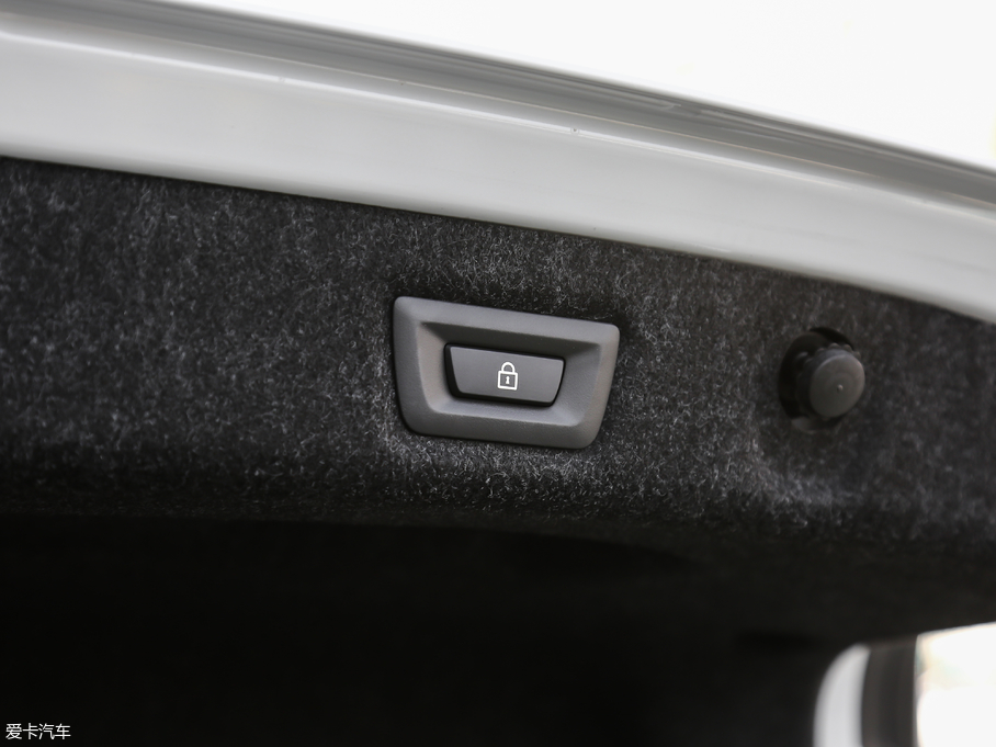 2018R5ϵ Ŀ 530Li I(lng) M\(yn)(dng)b