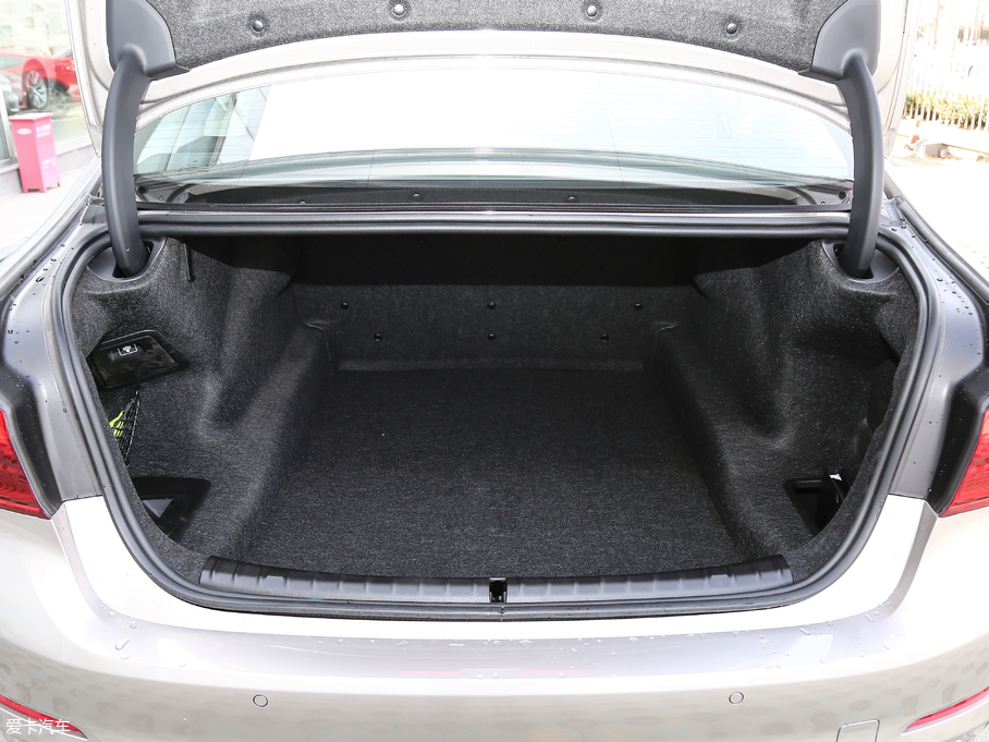 2018R5ϵ Ŀ 530Li xDrive Ab