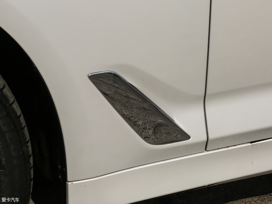 2018��R5ϵ �Ŀ� 525Li ���A���b