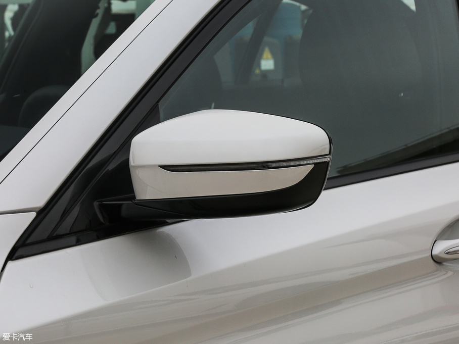 2018R5ϵ Ŀ 525Li M\b