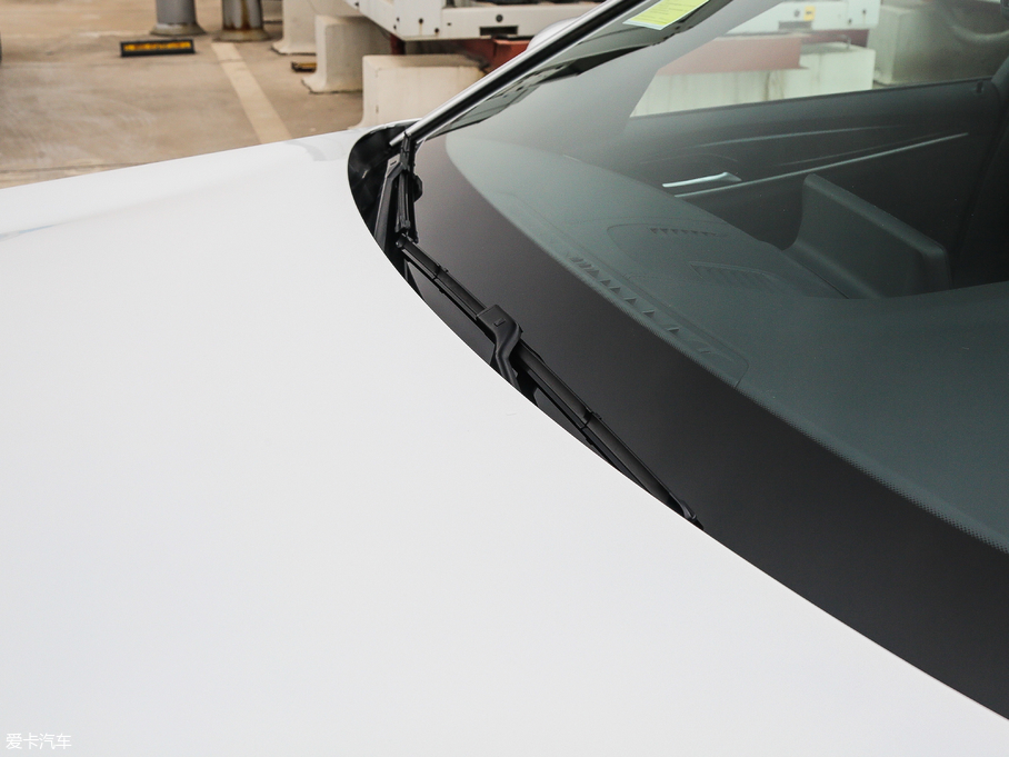 2018R5ϵ Ŀ 525Li M\b