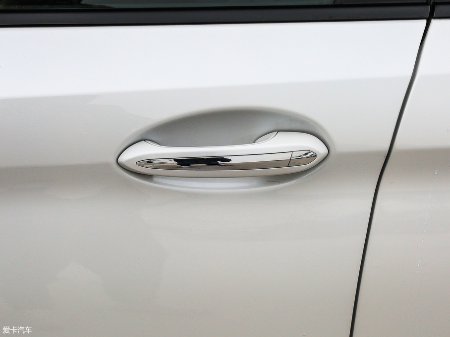 2018R5ϵ Ŀ 525Li M\b