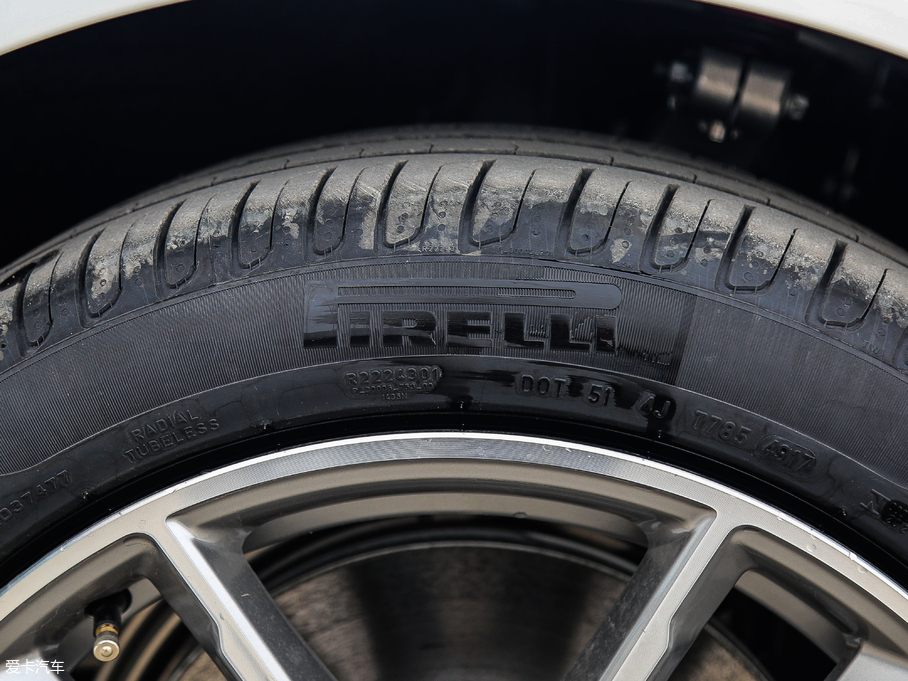 2018R5ϵ Ŀ 525Li M\b