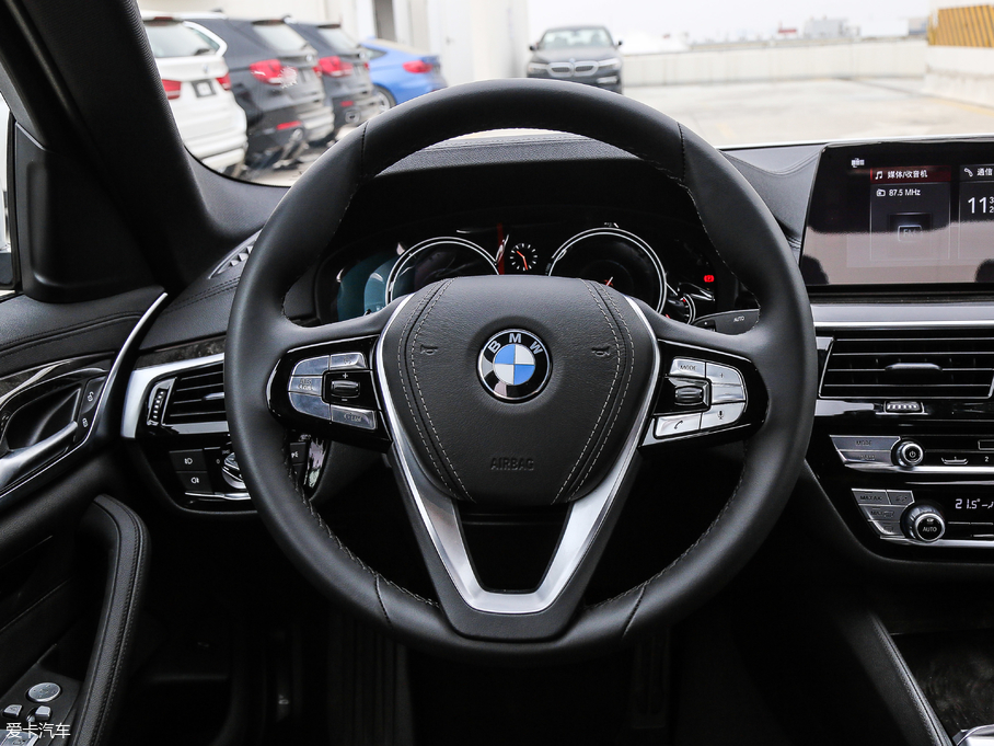 2018��R5ϵ �Ŀ� 525Li M�\�����b