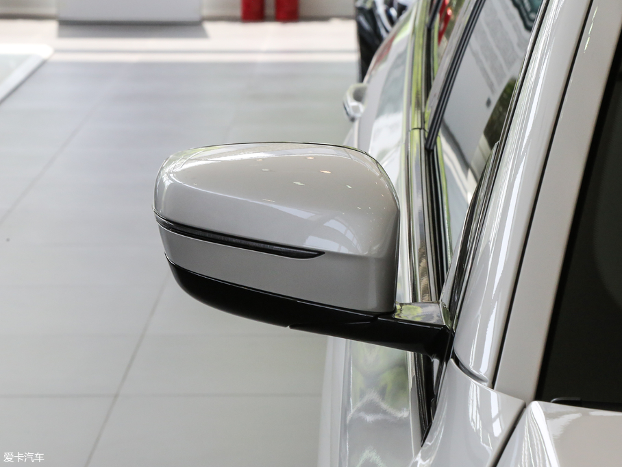 2018R5ϵ 530Li xDrive Ab