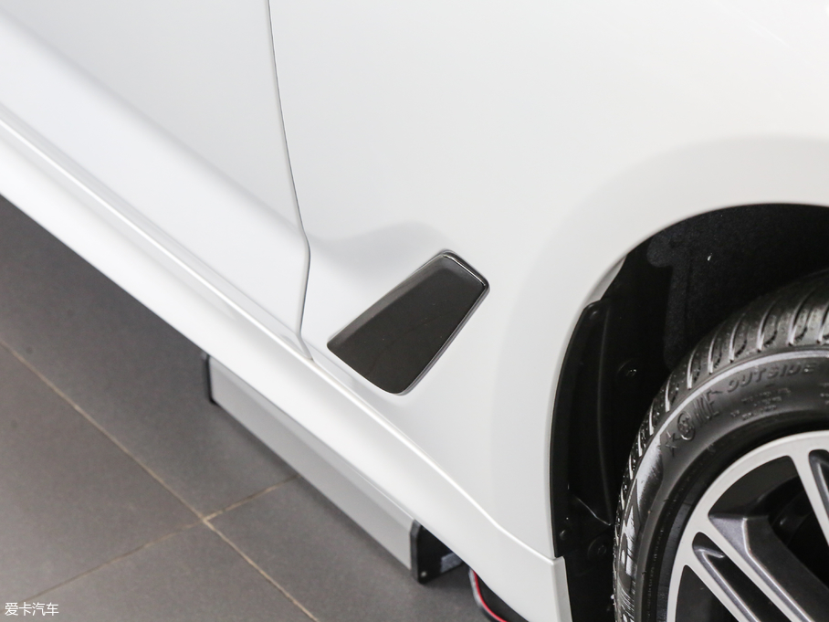 2018R5ϵ 530Li xDrive Ab