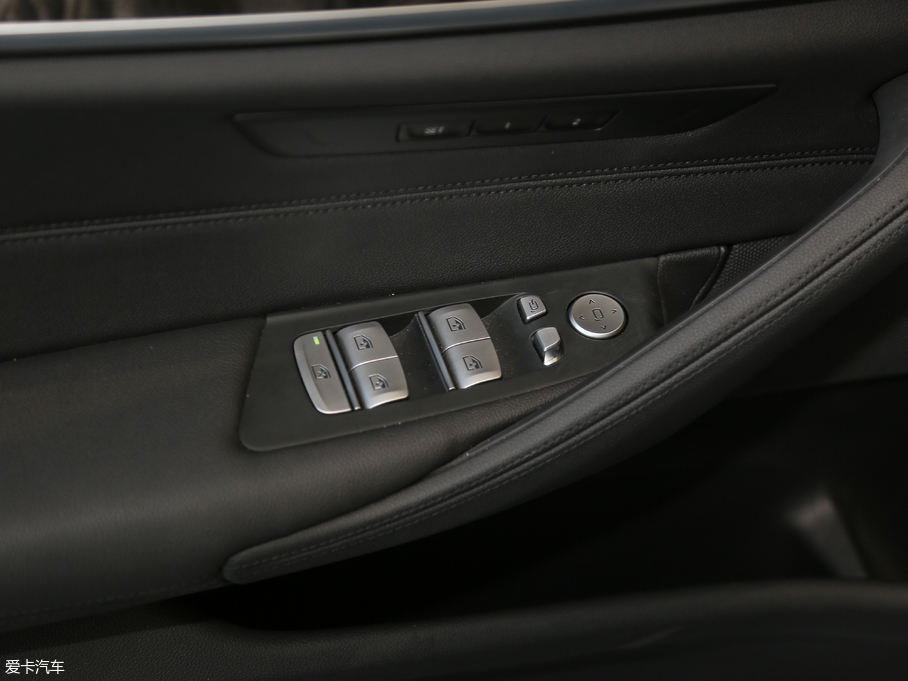 2018R5ϵ Ŀ 525Li M\(yn)(dng)b