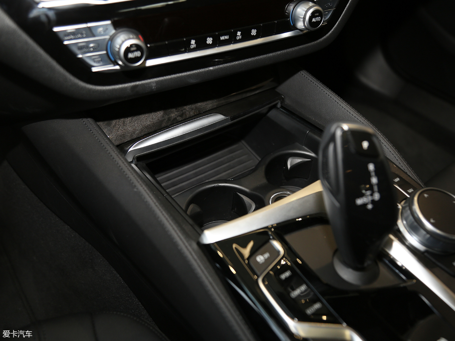 2018R5ϵ Ŀ 525Li M\(yn)(dng)b