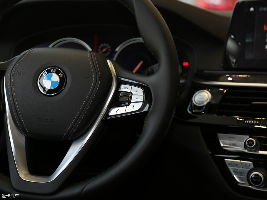 2018R5ϵ Ŀ 525Li M\b