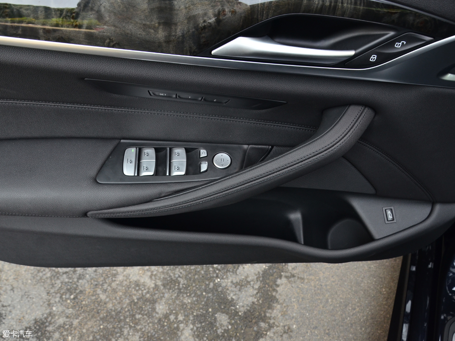 2018R5ϵ Ŀ 525Li M\b