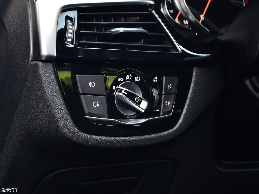 2018R5ϵ Ŀ 525Li M\b