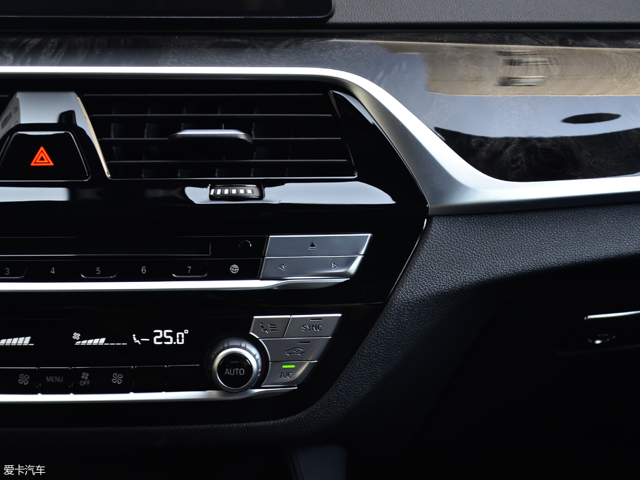 2018R5ϵ Ŀ 525Li M\b