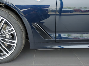 2018530Li I(lng) M\(yn)(dng)b (x)(ji)^