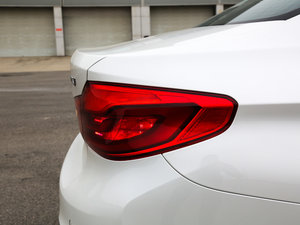 2018530Li xDrive M\b ^