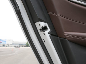 2018530Li xDrive M\b g