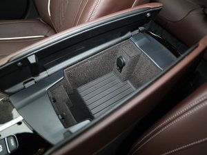 2018530Li xDrive M\b g