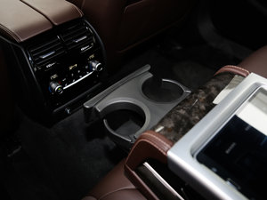 2018530Li xDrive M\b g