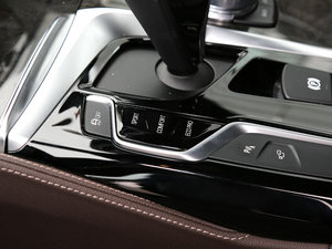 2018530Li xDrive M\b п؅^