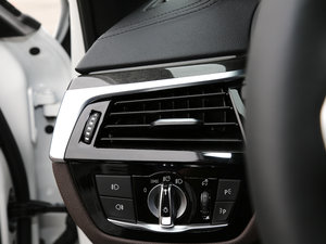 2018530Li xDrive M\b п؅^