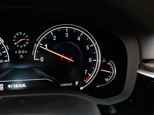 2018530Li xDrive M\b п؅^