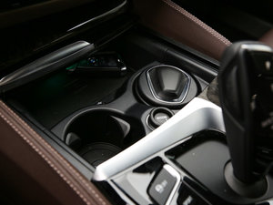 2018530Li xDrive M\b п؅^