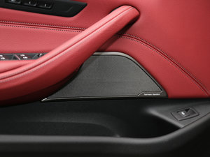 2018530Li I(lng) M\(yn)(dng)b g