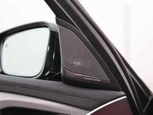 2018530Li I(lng) M\(yn)(dng)b g