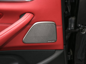 2018530Li I(lng) M\(yn)(dng)b g