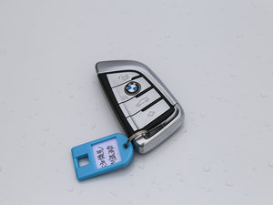 2018530Li I(lng) M\(yn)(dng)b ܇耳