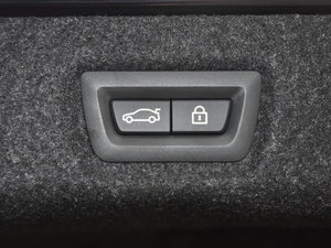 2018530Li  M\(yn)(dng)b g