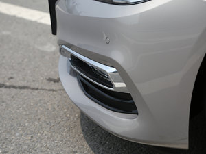 2018530Li xDrive Ab ^