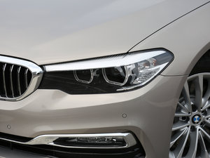 2018530Li xDrive Ab ^