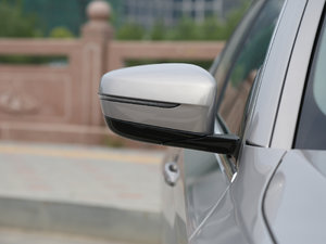 2018530Li xDrive Ab (ji)^