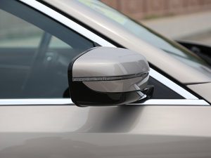 2018530Li xDrive Ab (ji)^