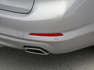 2018530Li xDrive Ab ^