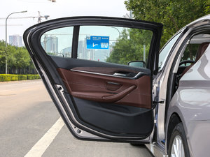 2018530Li xDrive Ab ܇T