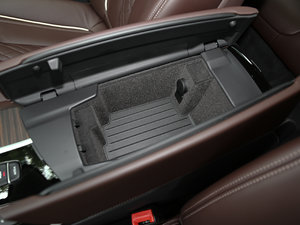 2018530Li xDrive Ab g